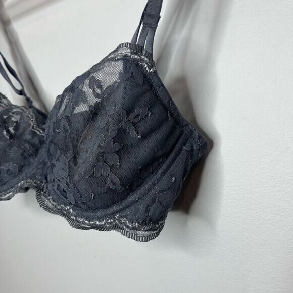 Victoria's Secret Women's Dream Angels Semi Sheer Lace Bra Gray Size 34D/D75 - Picture 3 of 11